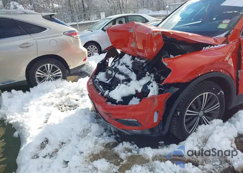 2018 Volkswagen Tiguan 2.0T Se/2.0T Sel z USA, uszkodzony, nr VIN 3VV2B7AX4JM058619